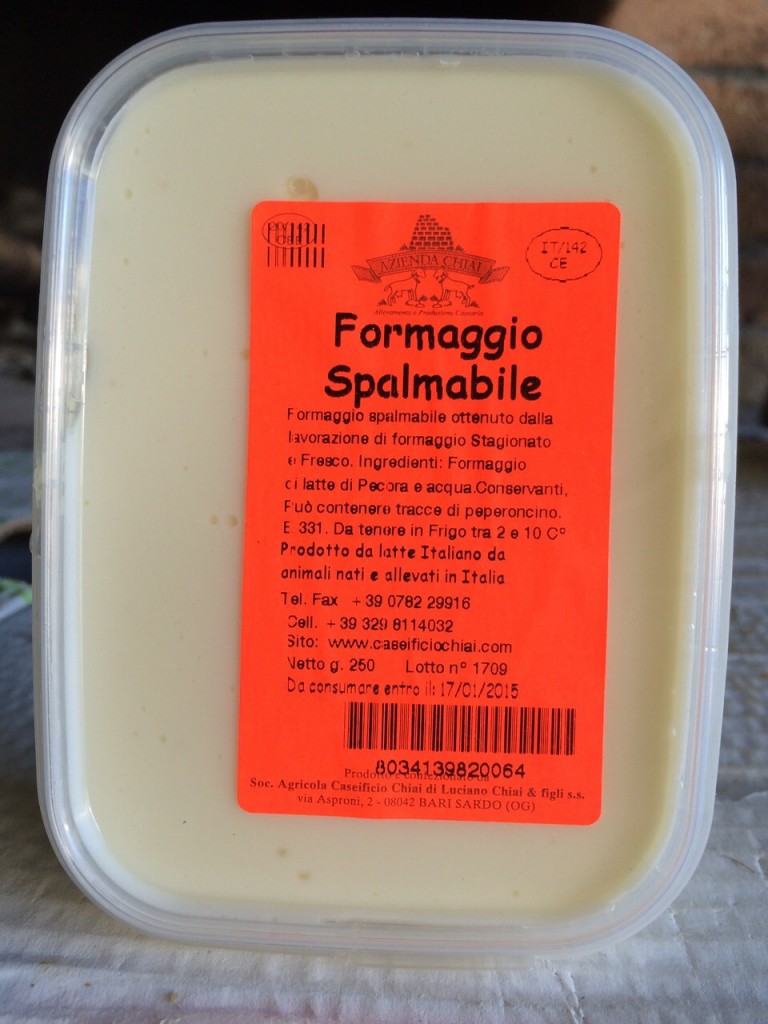 Formaggio sardo spalmabile piccante
